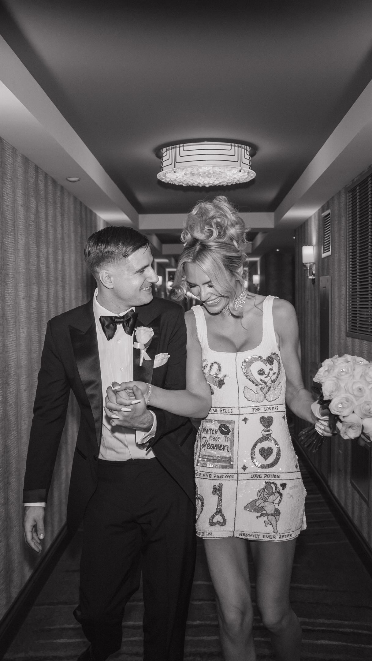Never getting over this day with Olivia & Garret! and omg, the dress 😍

#lasvegasweddings #lasvegasphotographers #vegasweddingphotographer #lasvegaselopementphotographer #lasvegaselopement