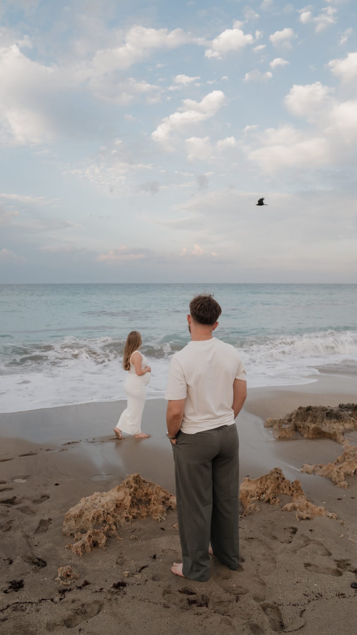 I’m so glad that we got the most dreamy sunset for this maternity session in Port. St. Lucie 😍

#floridamaternitysession #floridamaternityphotographer #destinationphotographers #beachmaternityphotos #floridaphotographers