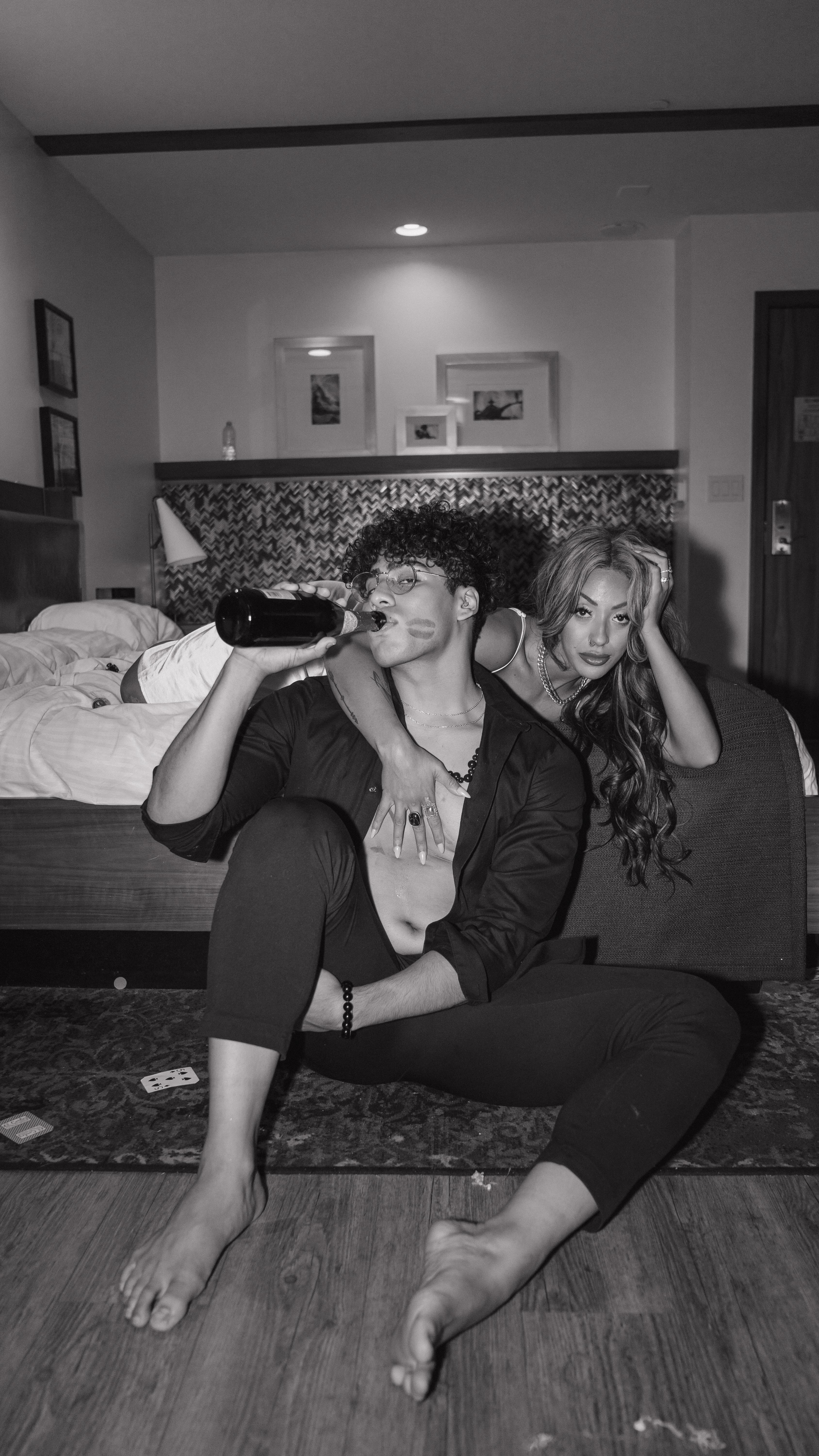 Getting married in Las Vegas!? Let’s chat! 😉

#lasvegasphotographers #lasvegaselopementphotographer #lasvegasweddingphotographers #vegasweddings #lasvegaselopement