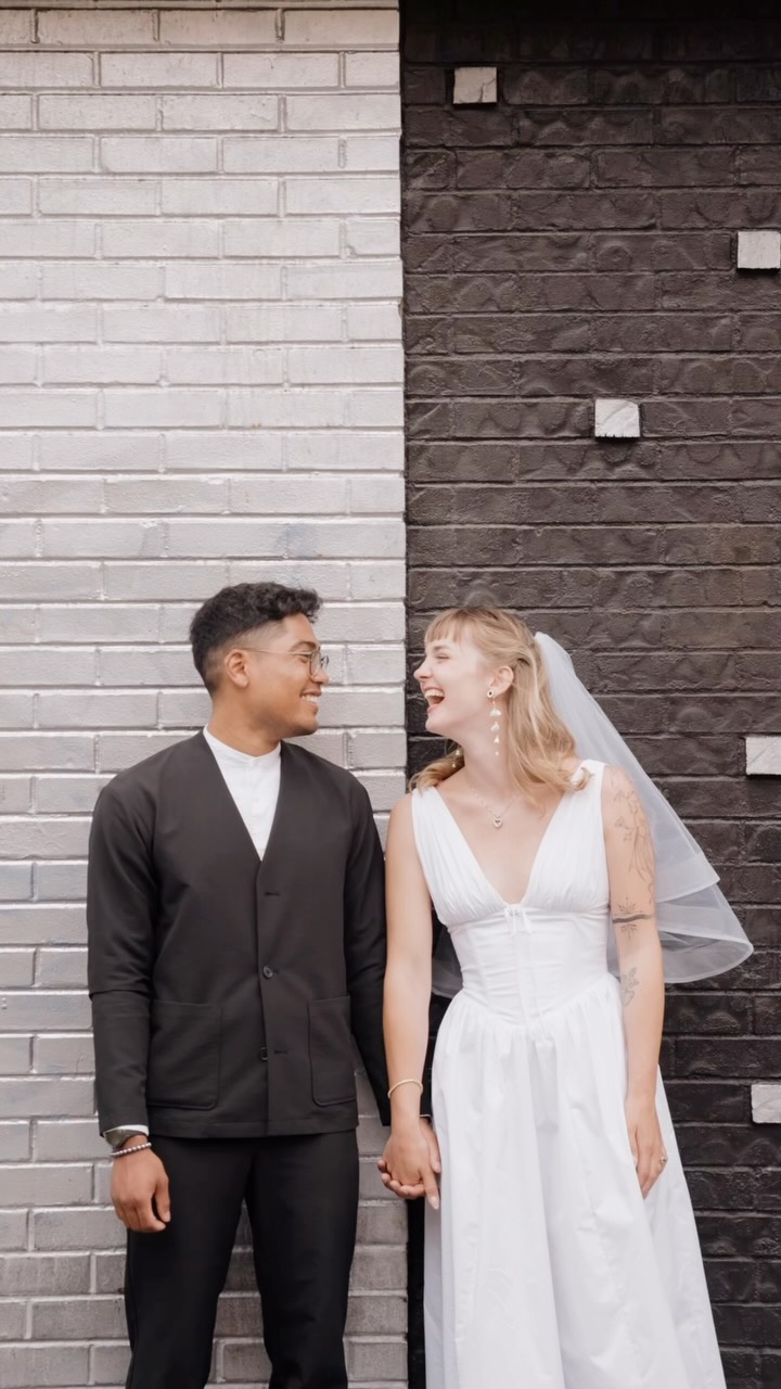 No you don’t understand, I’m actually OBSESSED with this elopement day 😍

#fremontstreetexperience #downtownlasvegas #lasvegaselopementphotographer #lasvegasweddings #vegasphotographers