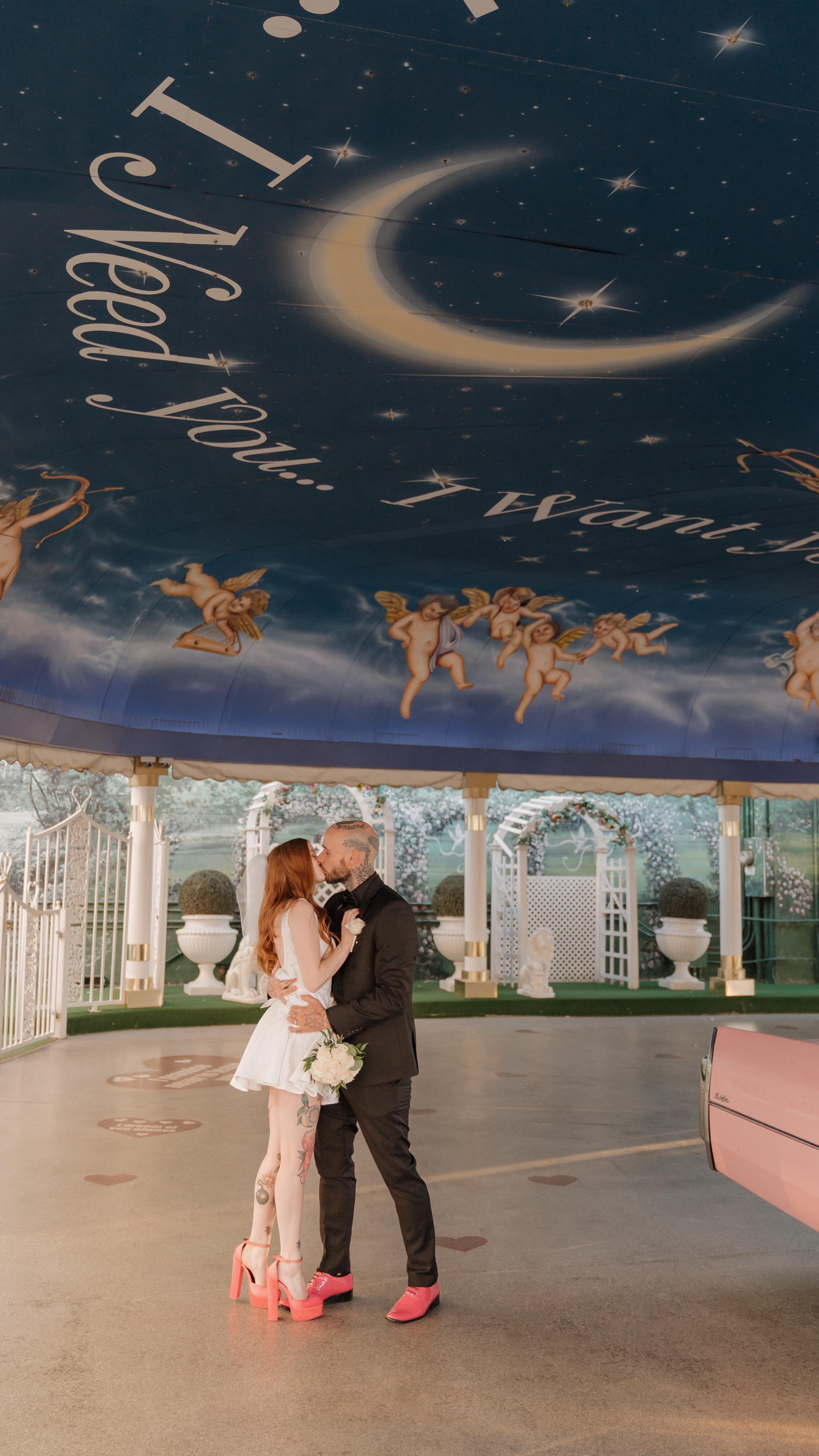 ✨SMALL BUSINESS SATURDAY✨

If you’re getting married in Las Vegas in 2026, and you want photos like these.. you won’t want to miss out on this deal!

Book any 4+ hour elopement or wedding package by Monday, December 1st to receive a 20% discount!

Let’s chat now and get your special day on my calendar for next year! ❤️‍🔥

**Must complete a contract and invoice by midnight on Monday in order to receive the discount. Regular sessions and engagements excluded. Discount cannot be applied to previous bookings.**

#lasvegasphotographers #lasvegaselopementphotographer #lasvegasweddingphotographer #vegasphotographers #lasvegaselopement